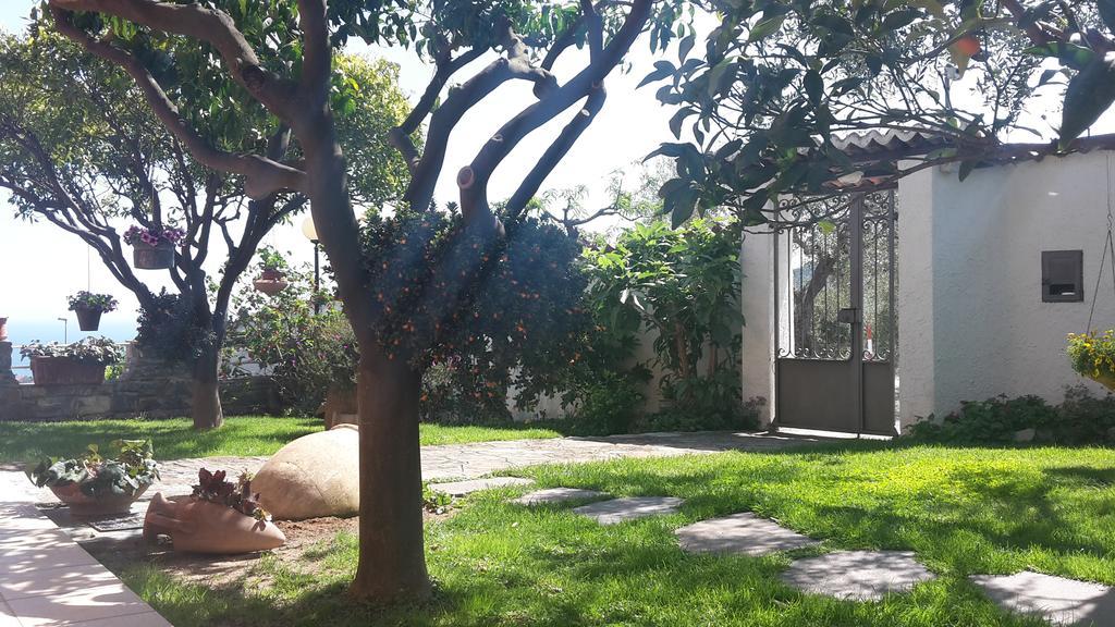 Azienda Agrituristica Villa Arianna Imperia Luaran gambar