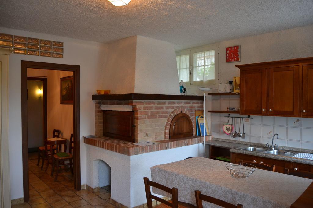 Azienda Agrituristica Villa Arianna Imperia Bilik gambar